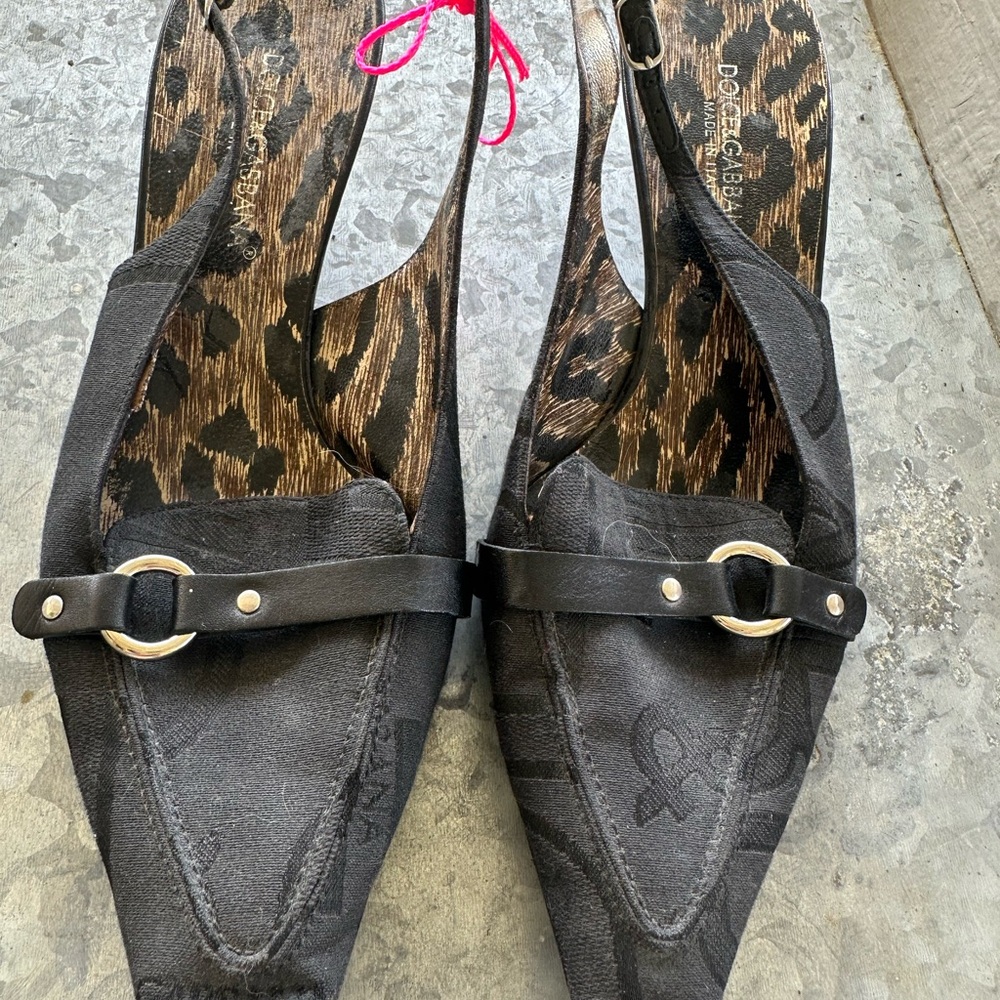 Dolce Giovanna  fits 8 1/2 US